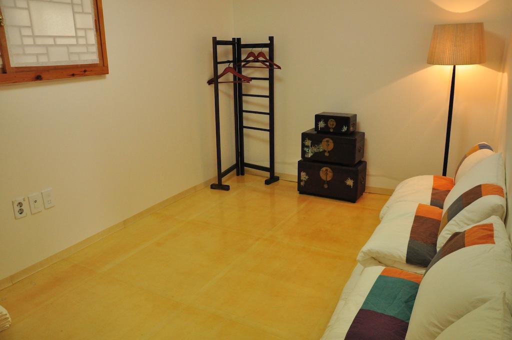 Hueahn Hanok Guesthouse Seúl Habitación foto