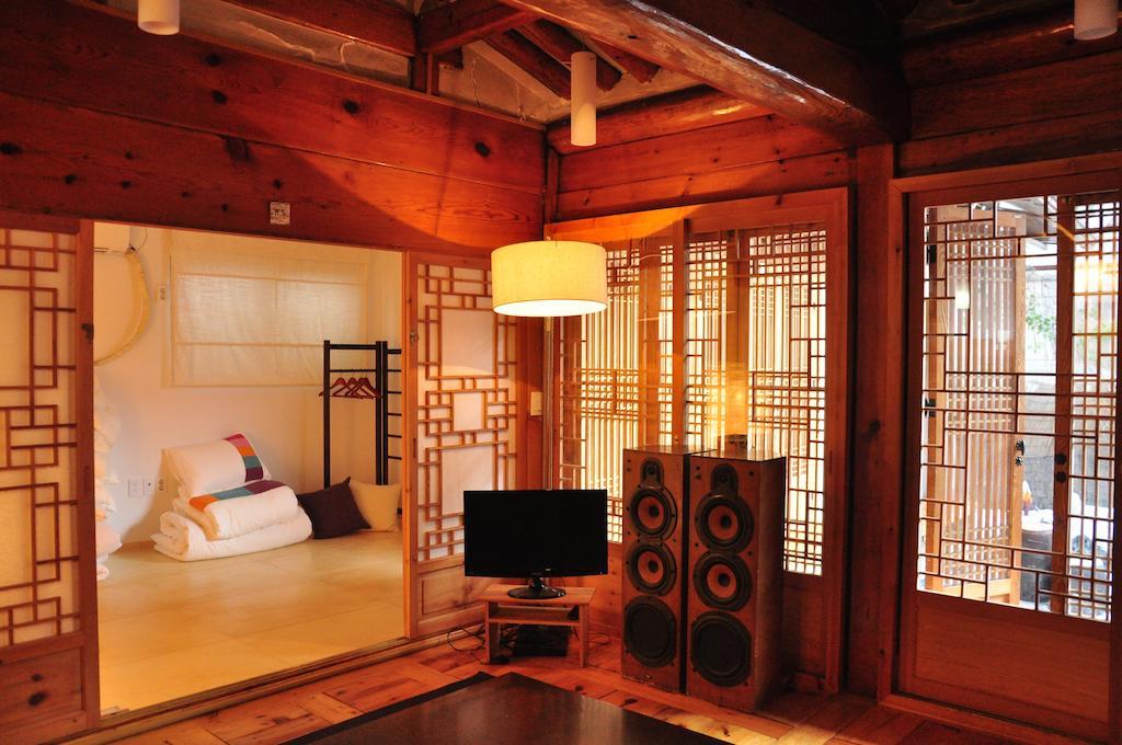 Hueahn Hanok Guesthouse Seúl Exterior foto